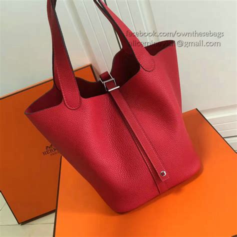 hermes red picotin